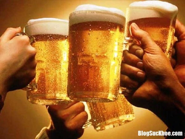Uống nhiều bia rượu có nguy cơ ung thư cao